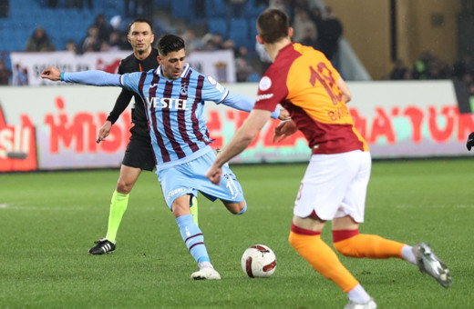 Bakasetas Trabzonspor'dan ayrıldığını resmen açıkladı