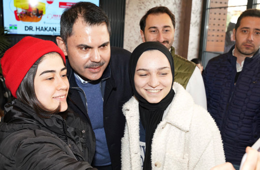 Murat Kurum, Bahçelievler Belediyesi Sosyal Tesisleri'ni ziyaret etti