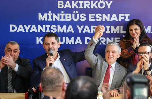 Murat Kurum'dan Ekrem İmamoğlu'na gönderme: Yarı zamanlı çalışan bir İBB yönetimi mevcut