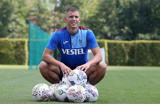 Trabzonsporlu Filip Benkovic'de kas yaralanması tespit edildi