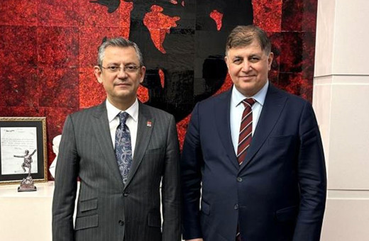 CHP İzmir Adayı Cemil Tugay itiraf etti! Mehmet Cengiz'le pazarlık yapıp sattım! 'Acemilik döneminde bu kadar sattıysa..'