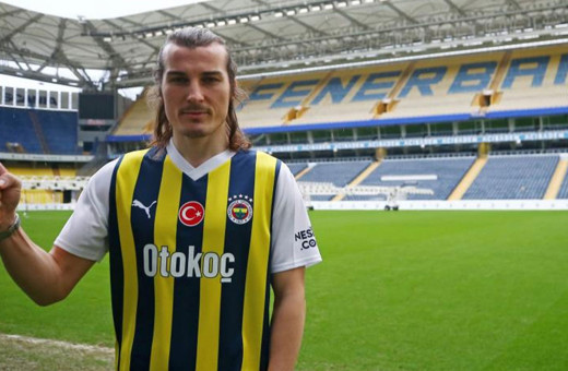 Fenerbahçe, Çağlar Söyüncü'nün lisansını çıkardı