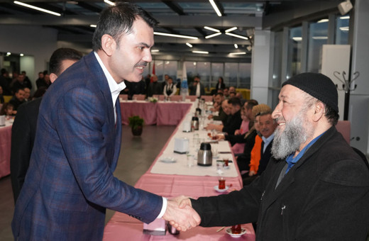 Kamerasını kapattığı iddia edilmişti, Murat Kurum o vatandaşla karşılaştı