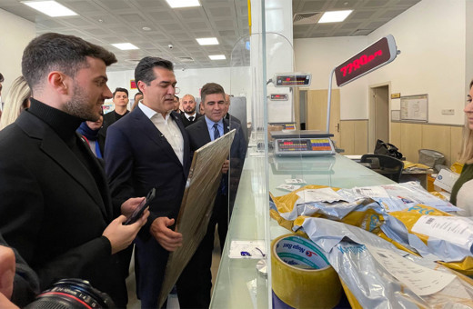 İYİ Parti İBB adayı Buğra Kavuncu Resmi Gazete kararını çerçeveletip Murat Kurum'a gönderdi