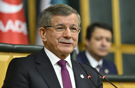 Davutoğlu Gelecek Partisi Manisa Büyükşehir Belediye Başkan adayını açıkladı