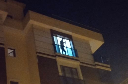 Annesi ve erkek kardeşini rehin aldı! 'MİT Müsteşarı ve Ali Yerlikaya buraya gelecek!'