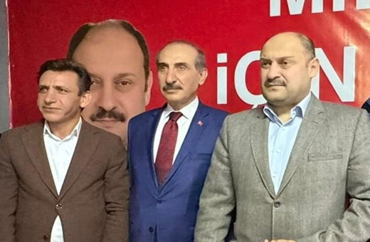 AK Partili başkan istifa etti, Yeniden Refah Partisi’nden aday oldu