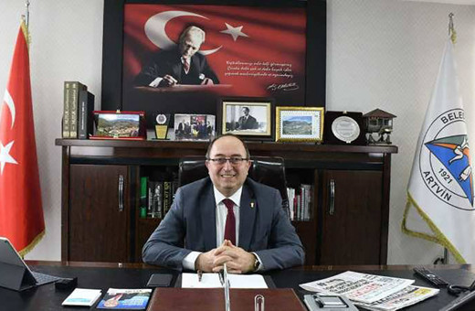 CHP'den istifa eden Belediye Başkanı İYİ Parti adayı oluyor! Akşener bugün rozet takacak