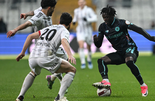 Beşiktaş, Konyaspor'u ikinci yarıda bulduğu gollerle mağlup etti