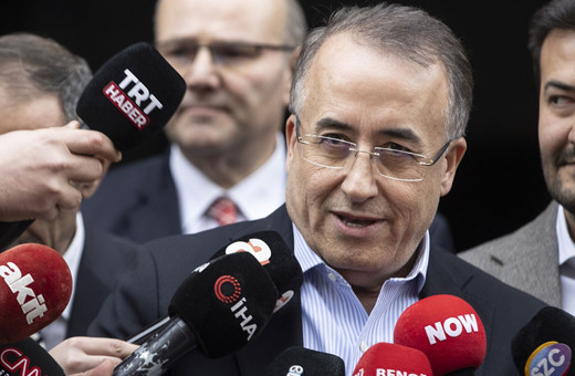 İYİ Parti ABB Başkan adayı Cengiz Topel Yıldırım adaylık başvurusunu yaptı