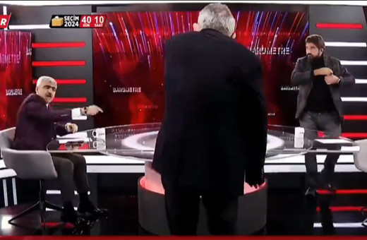 Canlı yayında küfürlü kavga! Rasim Ozan bile susturamadı! 'Senin çalıştığın yerin taaa amk...'