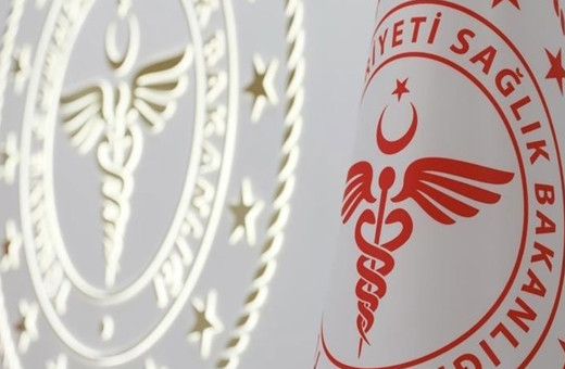 Sağlık Bakanlığı'nın 8 bin sürekli işçi alım ilanı Resmi Gazete'de