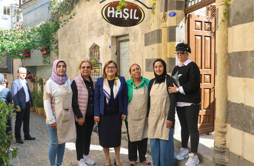 Gaziantep Büyükşehir Belediyesi kadınlara desteğini sürdürüyor