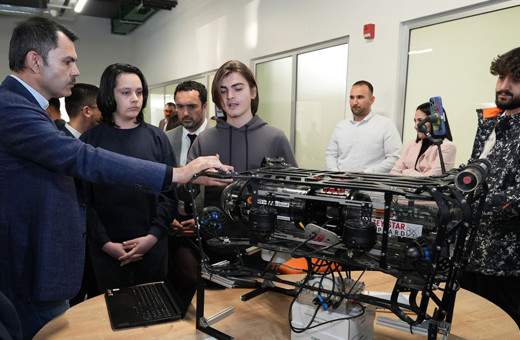 Murat Kurum 1773 İTÜ Teknopark'ı ziyaret etti: Gençlerimize 10 gün içinde çok güzel müjdelerimiz olacak