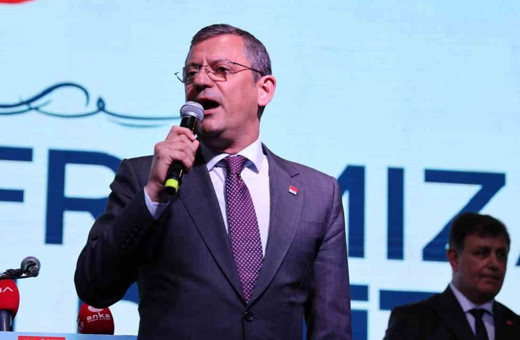 CHP Genel Başkanı Özgür Özel'den MHP Genel Başkanı Bahçeli'ye tebrik telefonu