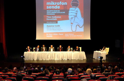 Bilecik adayları seçmenin karşısına çıktı CHP adayı katılmadı