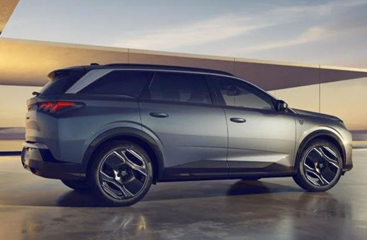 Peugeot, yeni e-5008’in tanıtımına devam ediyor