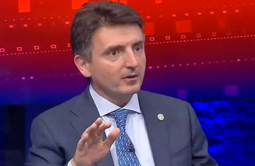 Yerel seçim sonuçları İYİ Parti'yi karıştırdı görevinden istifa etti Akşener'i istifaya davet etti