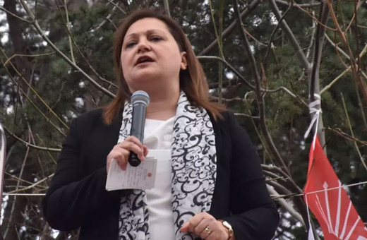 Afyonkarahisar’da seçimi kazanan Burcu Köksal ilk kadın belediye başkanı oldu