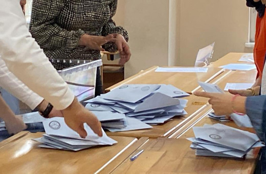 Hatay Büyükşehir Belediye Başkanlığını kim kazandı?