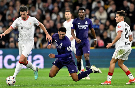 Real Madrid sahasında Athletic Bilbao'yu 2-0 mağlup etti