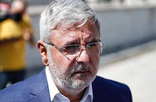 Mehmet Metiner'den çarpıcı açıklamalar! Navigasyonla bile yolu bulamayan adamı aday yapmak nedir?