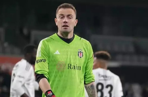 Mert Günok, sakatlanarak oyuna devam edemedi