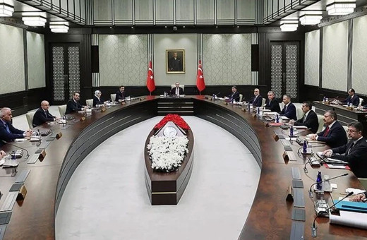 Kabinenin yarısı sandıkta başarılı oldu! O illerde AK Parti birinci çıktı