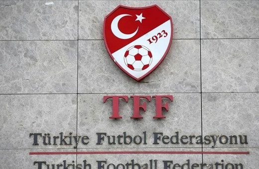 Tahkim Kurulu Trabzonspor'un cezasını 4 maça indirdi