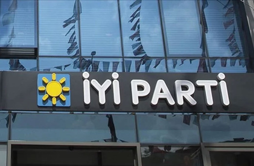 Müsavat Dervişoğlu ve Koray Aydın İYİ Parti Genel Başkanlığına aday oldu