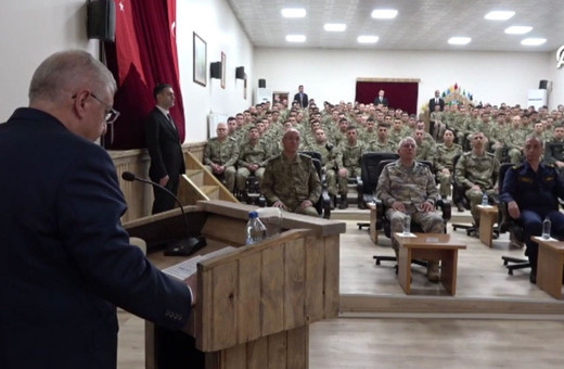 Cumhurbaşkanı Erdoğan, Mehmetçiğin bayramını kutladı!