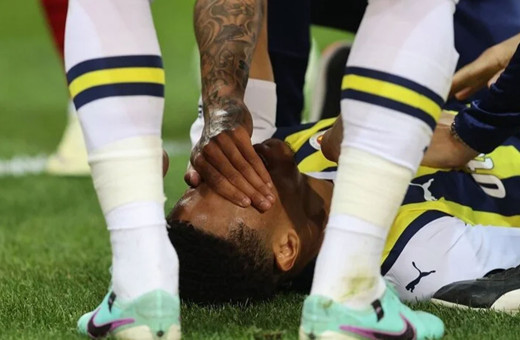 Fenerbahçe'den Oosterwolde'nin sakatlığı hakkında açıklama