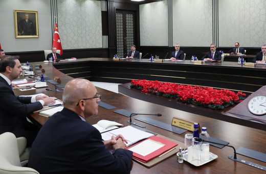 Erdoğan'ın katıldığı toplantılarda söz alan AK Partili isimler söylemiş Şamil Tayyar isyan etti: El insaf