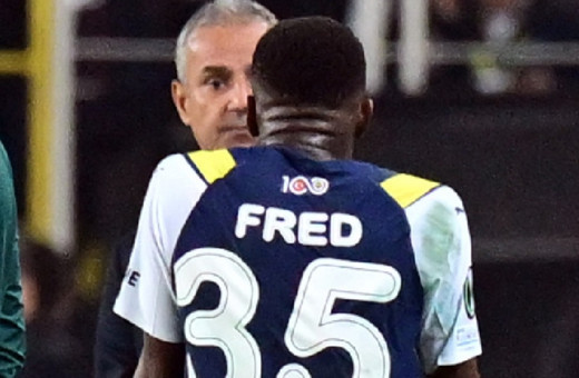 Fred'den İsmail Kartal'a tepki! Maç 1-0 devam ederken...