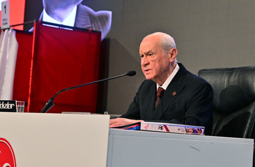 MHP lideri Devlet Bahçeli: DEM Parti hakkında kapatma davası açılması vatana namus borcudur