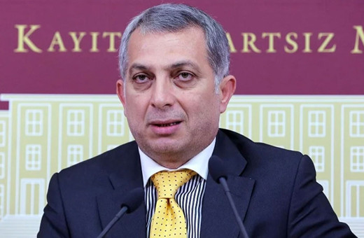 Metin Külünk'ten Bakan Şimşek'e: Mutfakta feryat, sofrada ıstırap var