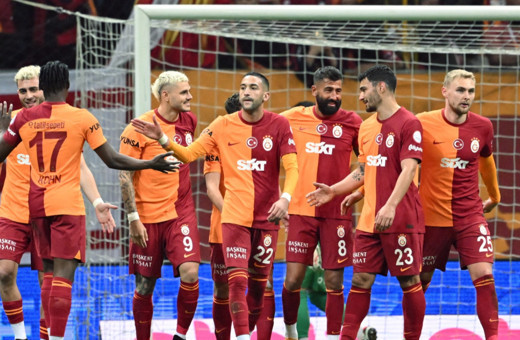 Galatasaray Fenerbahçe'nin rekorunu kırdı