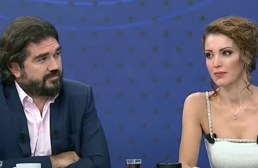 Nagehan Alçı, 'Rasim'den neler çektim' deyince stüdyoda kahkahalar atıldı