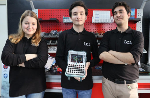 Liselilerin müsilaja karşı geliştirdiği uyarı cihazı, ABD'deki yarışmada ödül aldı