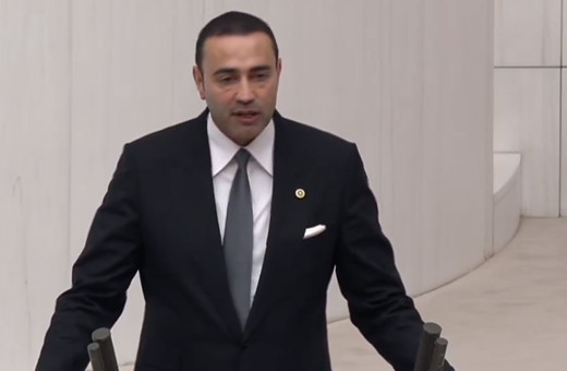 İYİ Parti'den istifa etmişti!  Aykut Kaya CHP'ye katıldı