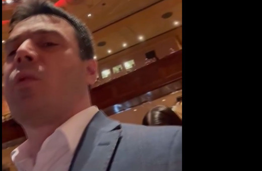 FETÖ'cü firari emniyet müdürü Turgay Karagöz ABD vatandaşlığına geçişini böyle kutladı