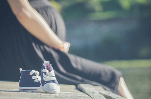 Uzman isimden hamilelere tavsiye ve uyarı geldi: Yazın öğle saatlerinde dışarı çıkmayın