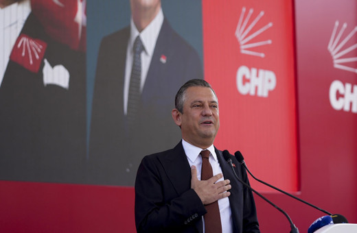 CHP lideri Özgür Özel: Cumhuriyet tarihinin en sorunlu bakanı, hiçbir soruna çözüm bulamadı...