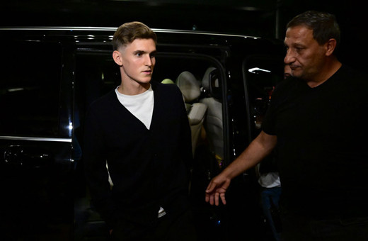 Elias Jelert, Galatasaray tarihindeki 203. yabancı futbolcu oldu