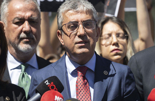 CHP, sahipsiz hayvanlarla ilgili düzenlemelerin iptali istemiyle AYM'ye başvurdu