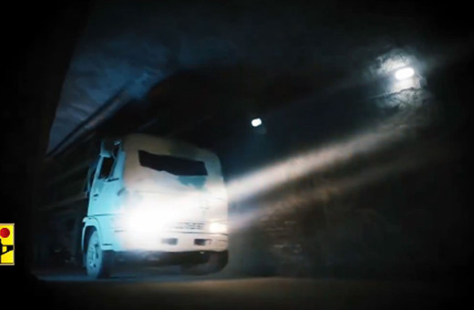 Hizbullah dev araçların geçtiği uzun menzilli füze dolu tünellerin görüntülerini paylaştı