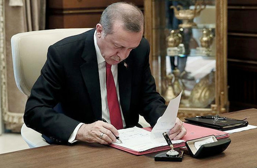 Cumhurbaşkanı Erdoğan, 13 üniversiteye rektör atadı