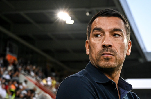 Van Bronckhorst'tan maç sonu açıklama: Daha farklı bir Beşiktaş...