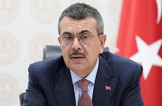 Milli Eğitim Bakanı Tekin, Meclis'te gazetecilerin sorularını yanıtladı