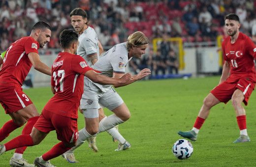 Kerem'i izlemeye gelen Benfica'nın hocası Fenerbahçeli yıldıza hayran kaldı